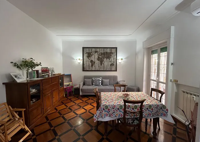 HOUSE BOCCEA